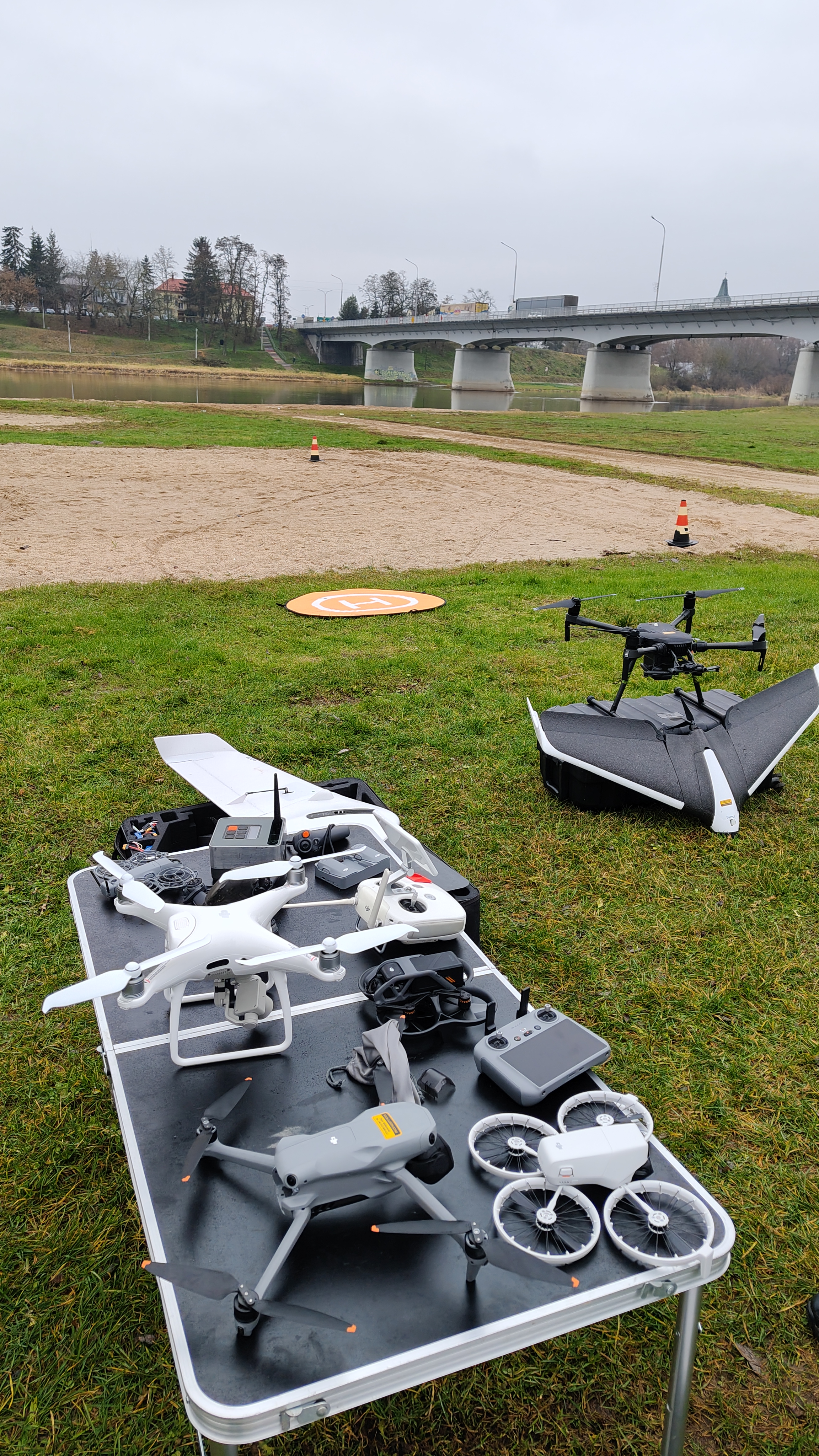 oc (4).jpg (5.68 MB)