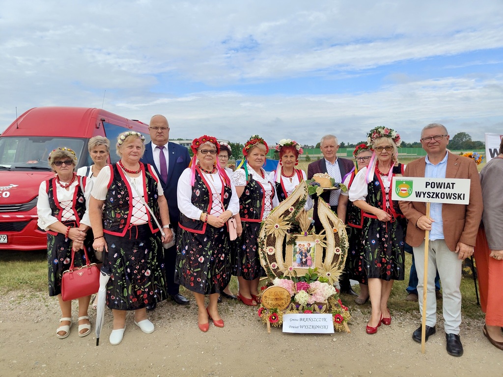 541655879_1198648682300543_7489292440273568743_n.jpg (306 KB)