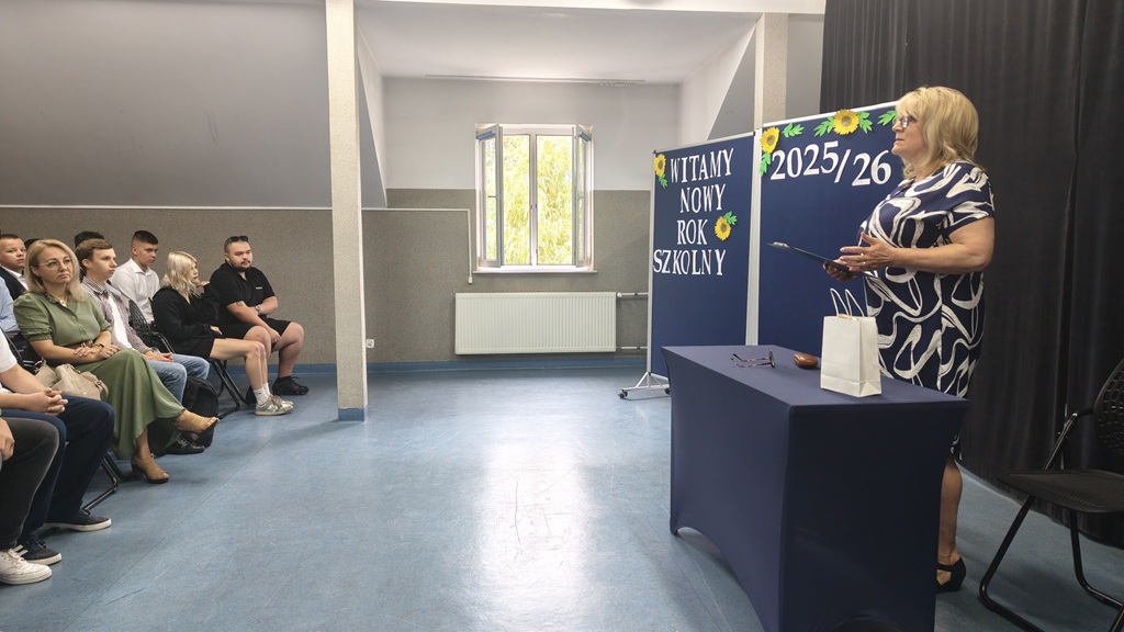 541680421_1199321248899953_7426734134808072686_n.jpg (162 KB)