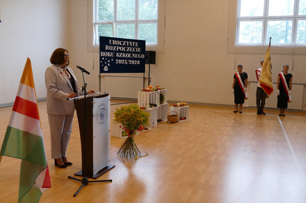 542755768_1199323998899678_8383811555646797144_n.jpg (175 KB)