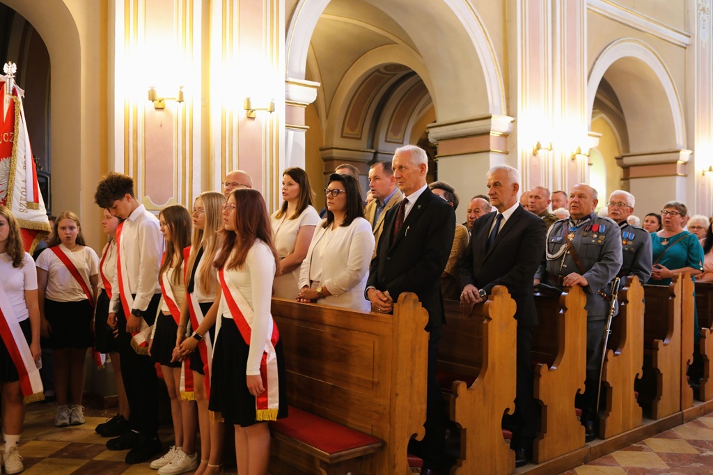 549925867_1309649727870097_1221633236772540940_n.jpg (218 KB)