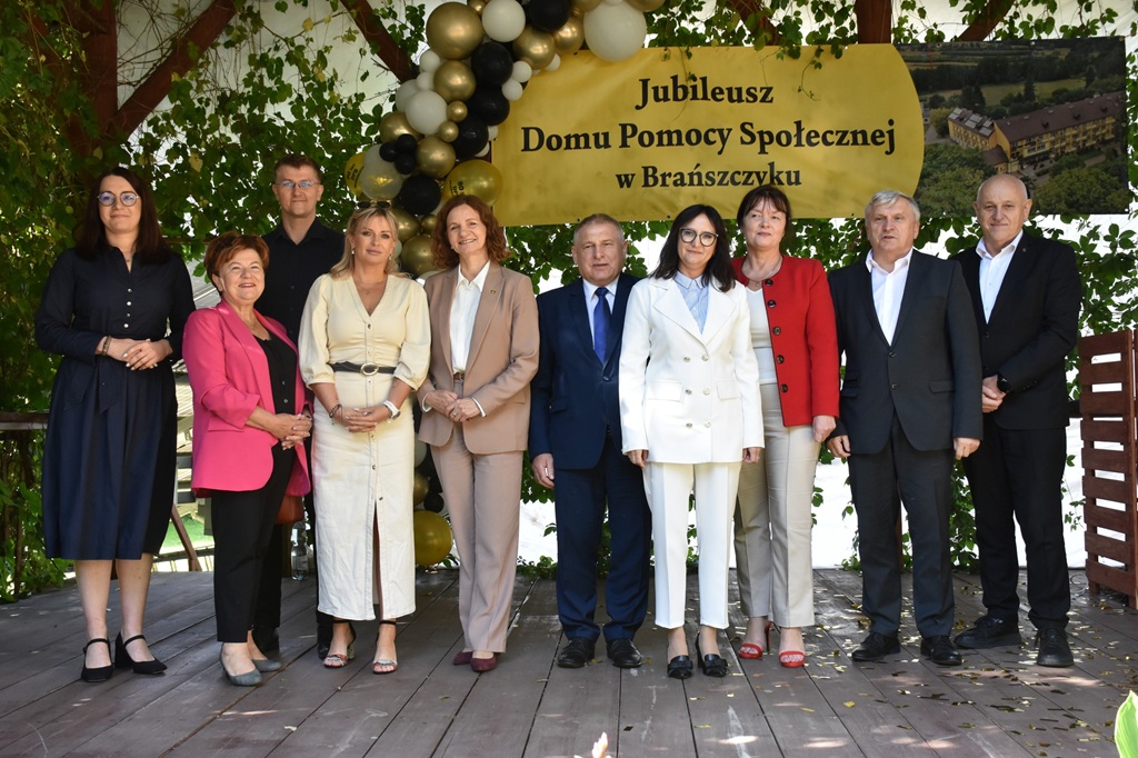 552545398_1217602237071854_6902298872041553656_n.jpg (278 KB)