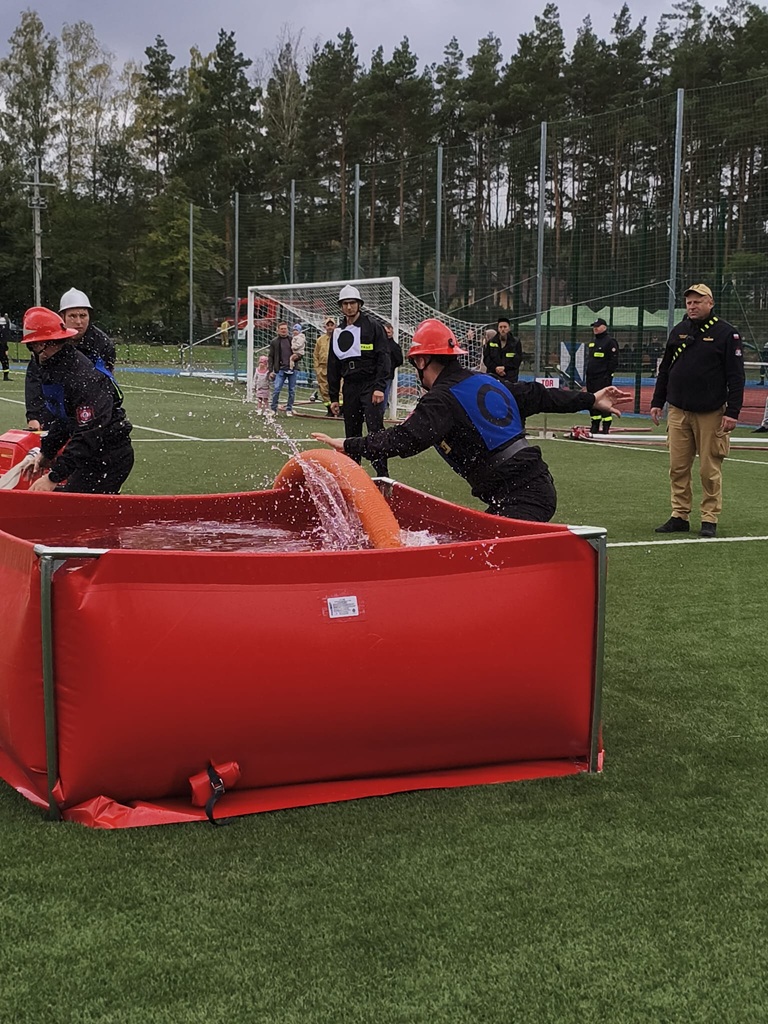 559728628_1121076686867738_7648280908520977268_n.jpg (323 KB)