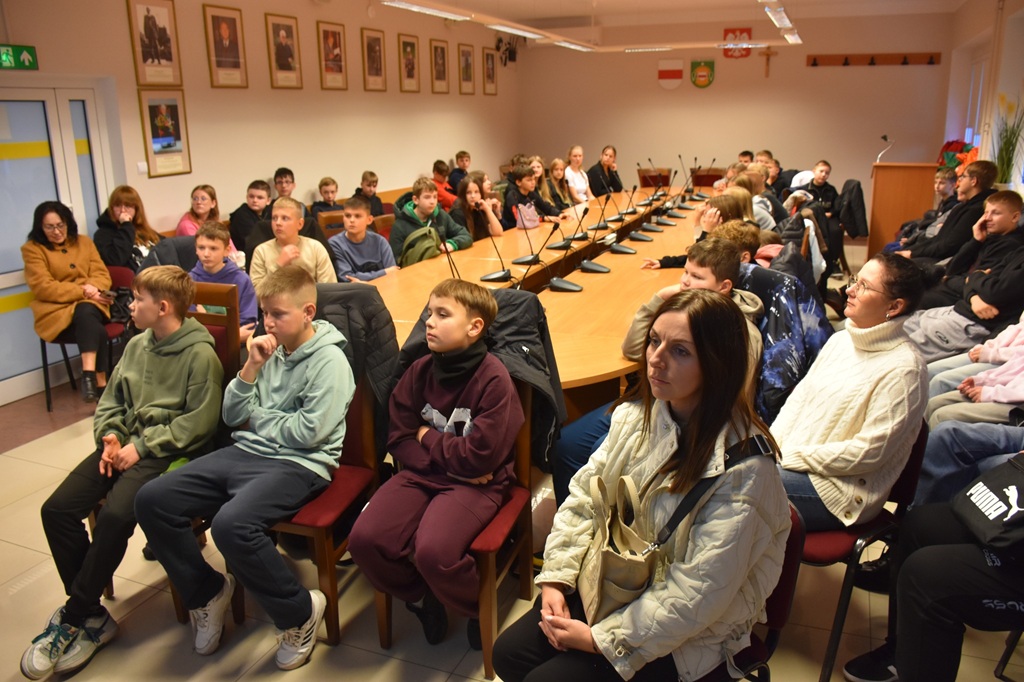 574480306_1250730590425685_3528629575590060980_n.jpg (239 KB)