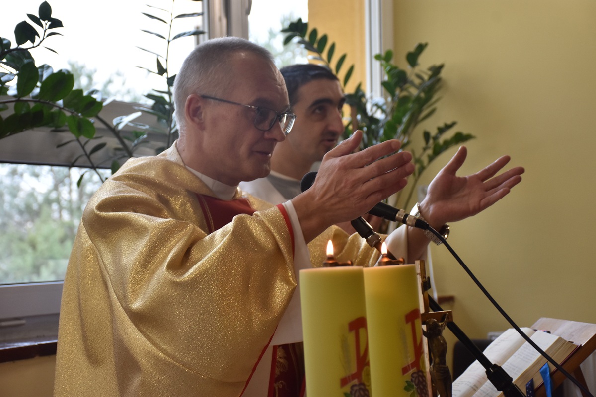 DSC_0320.JPG (286 KB)