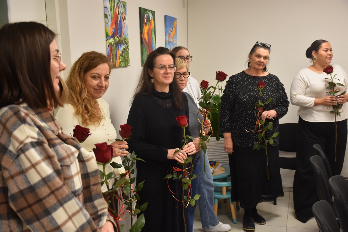 DSC_0572.JPG (298 KB)