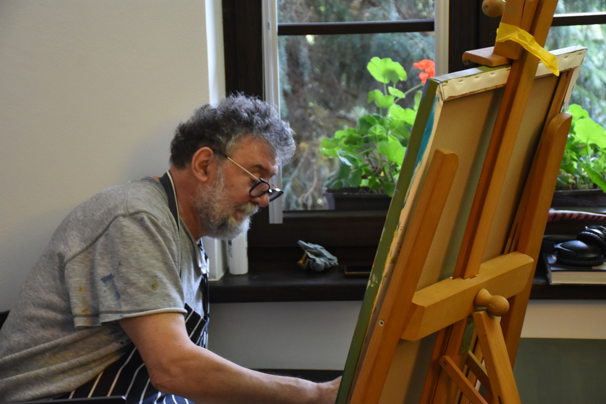 DSC_8808.JPG (261 KB)