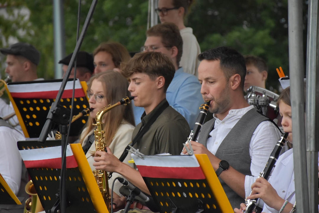 01.08 (16).jpg (570 KB)