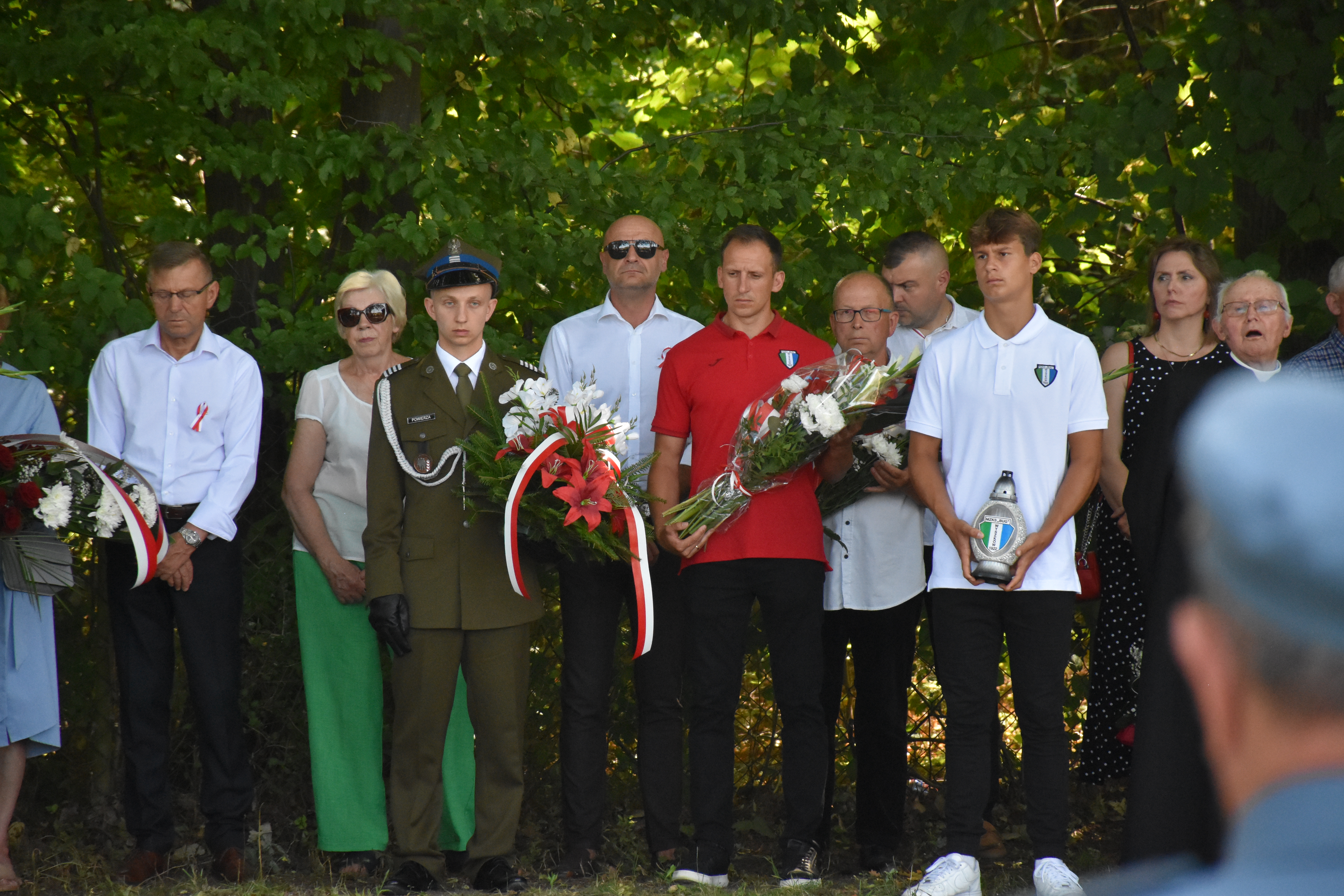 15 (2).jpeg (10.35 MB)