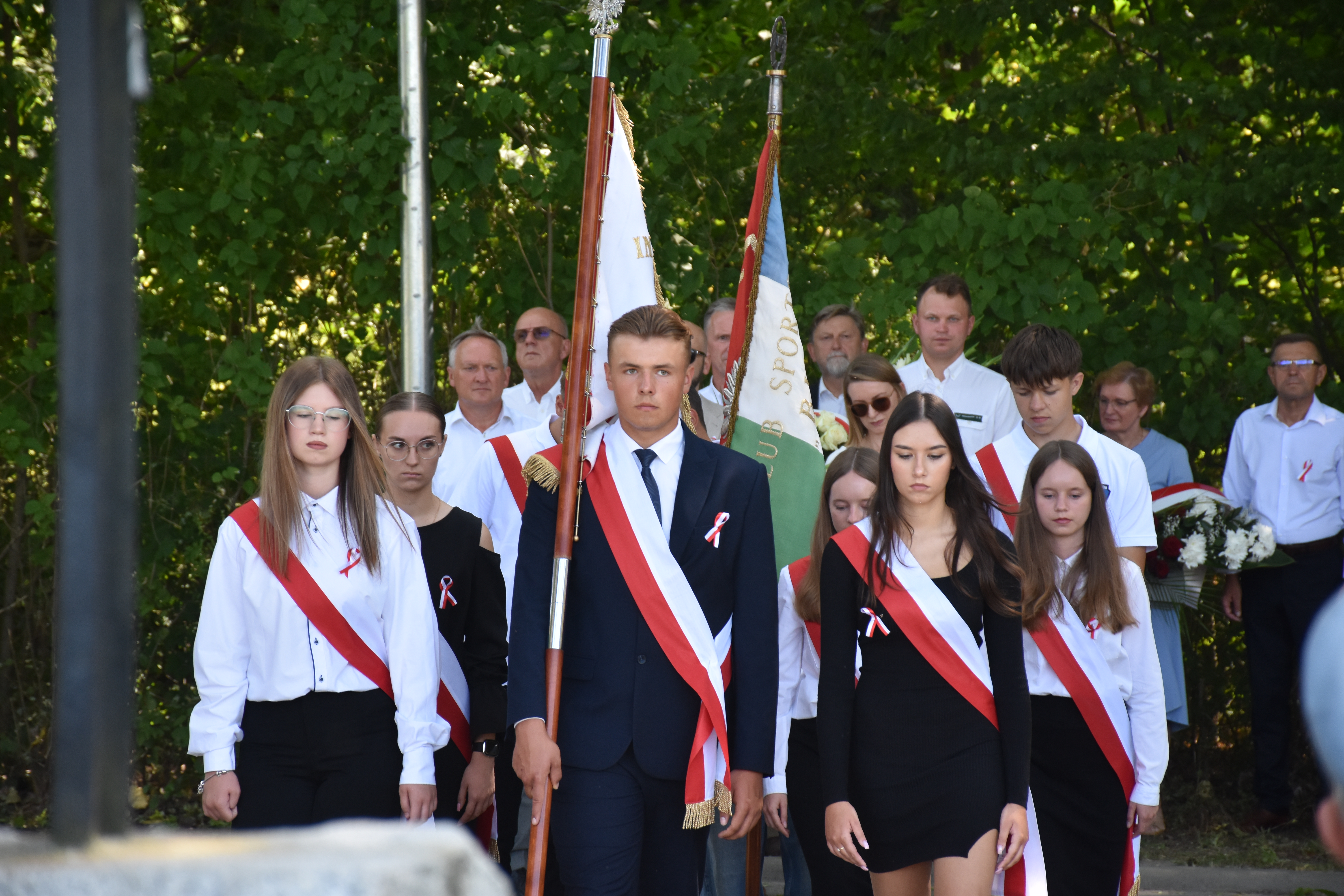 15 (7).jpeg (10.93 MB)