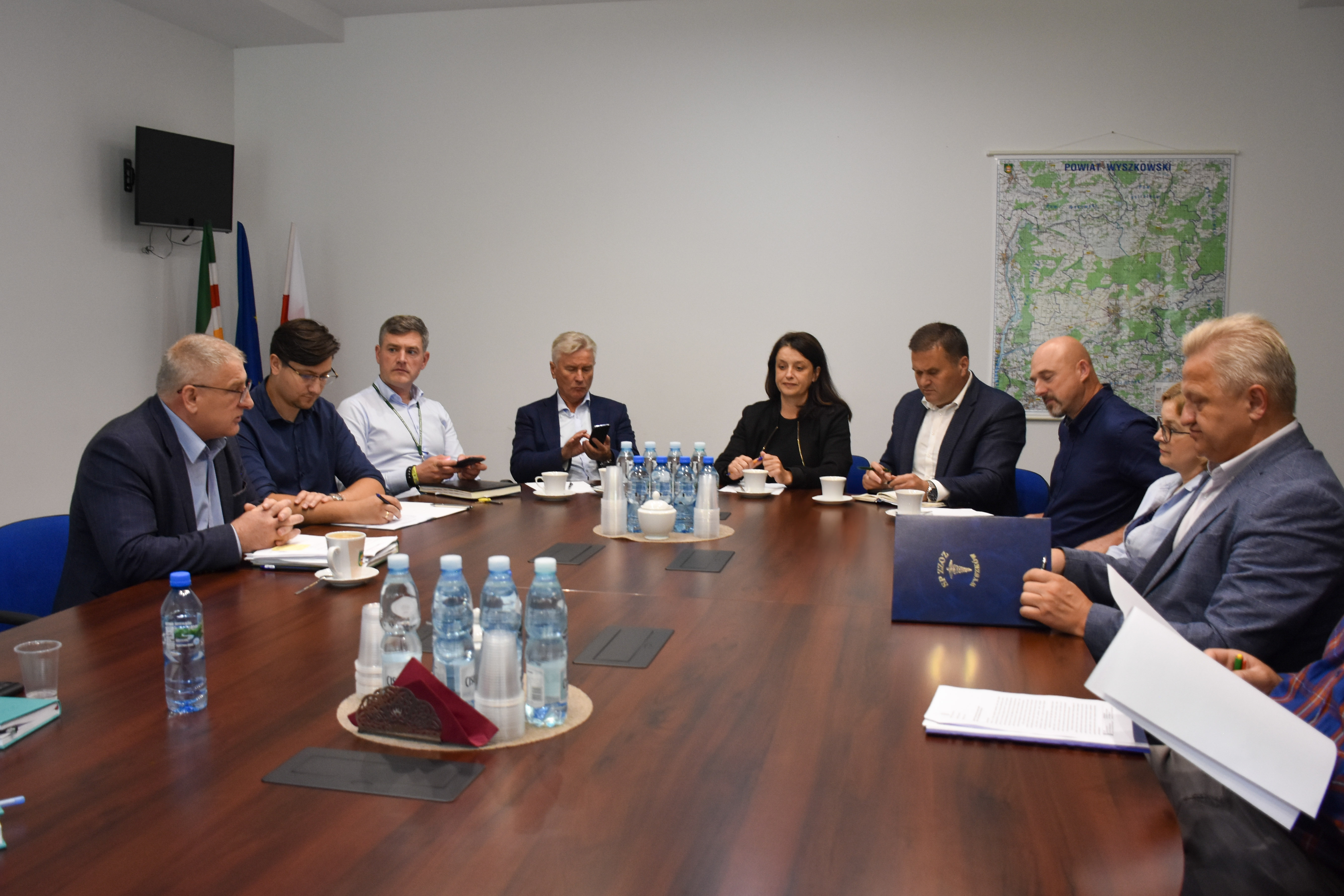 Posiedzenie (3).jpg (2.01 MB)