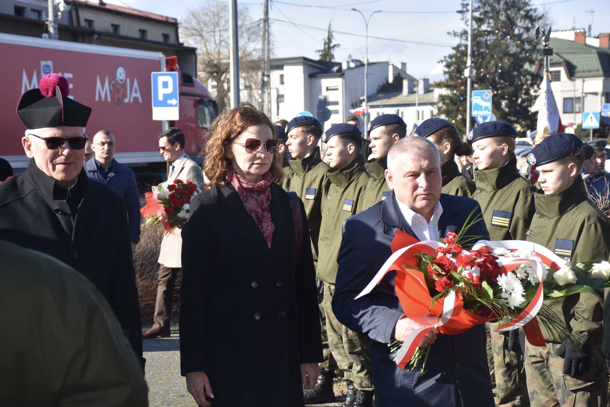 Żołnierze (1).jpg (532 KB)