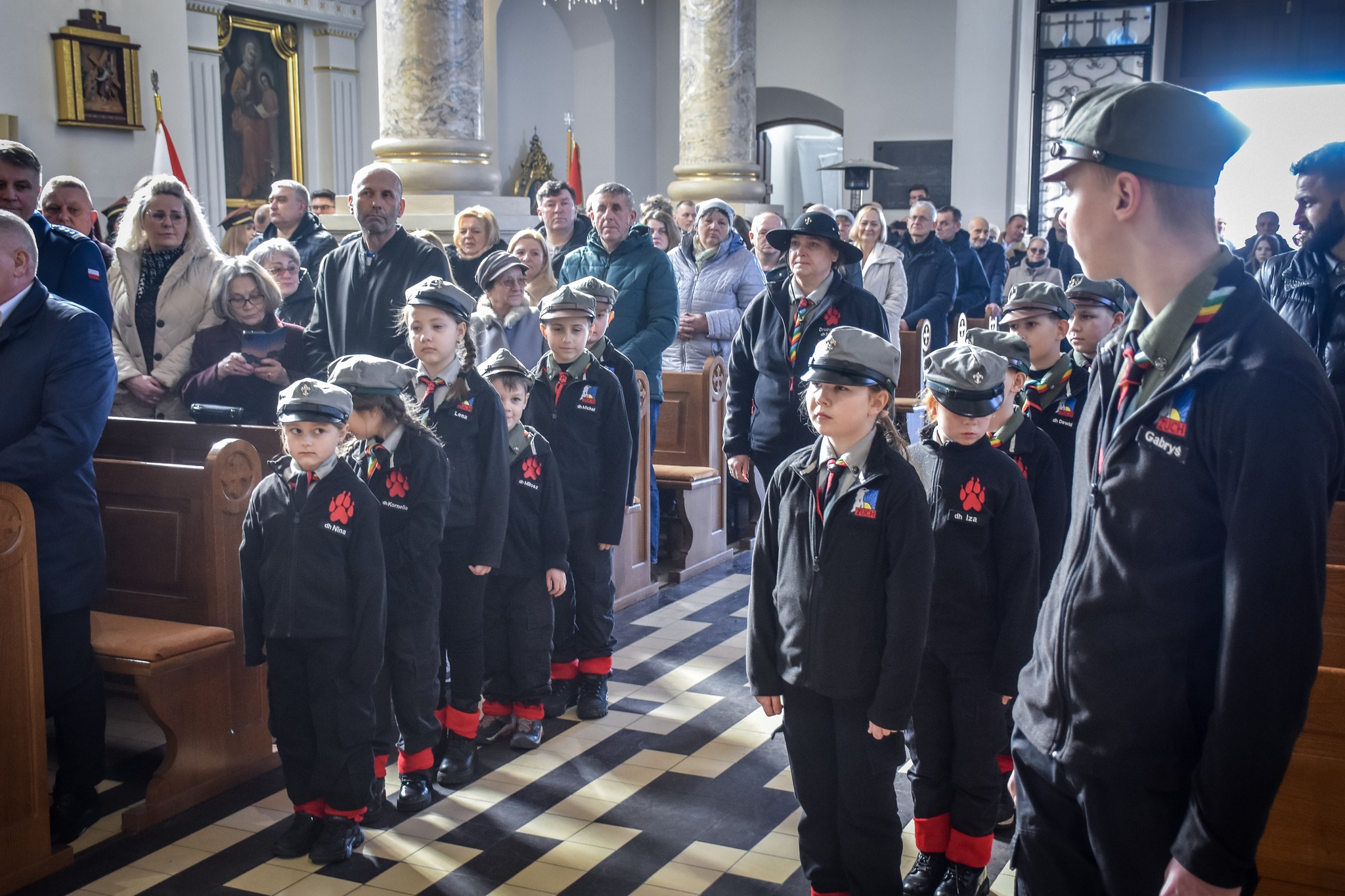 Żołnierze (2).jpg (592 KB)