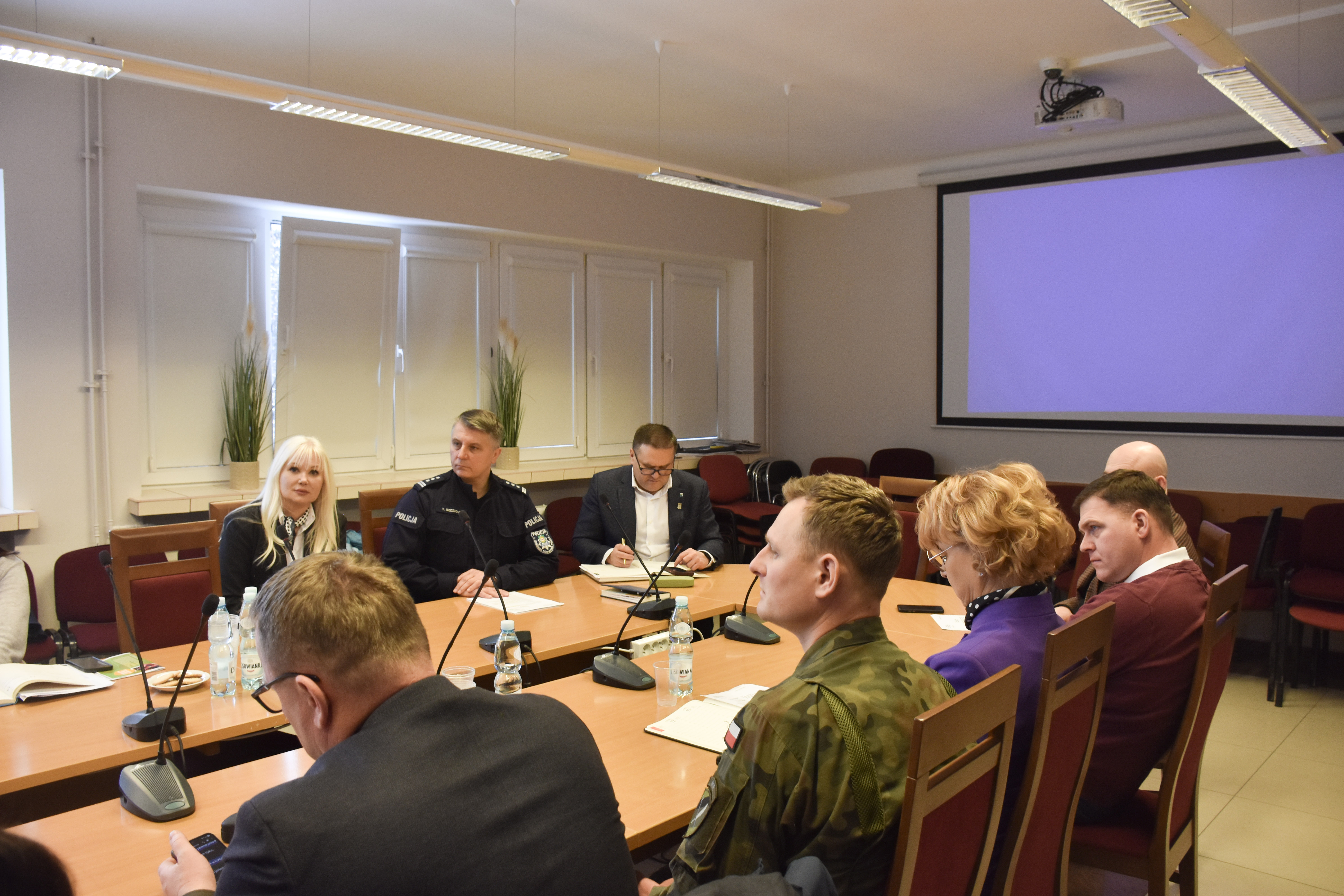 5-DSC_3747.jpg (2.86 MB)