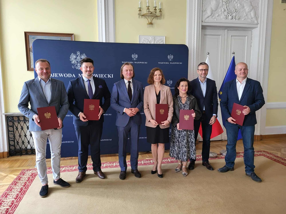 510787315_575023782348651_1712512631218220828_n.jpg (238 KB)