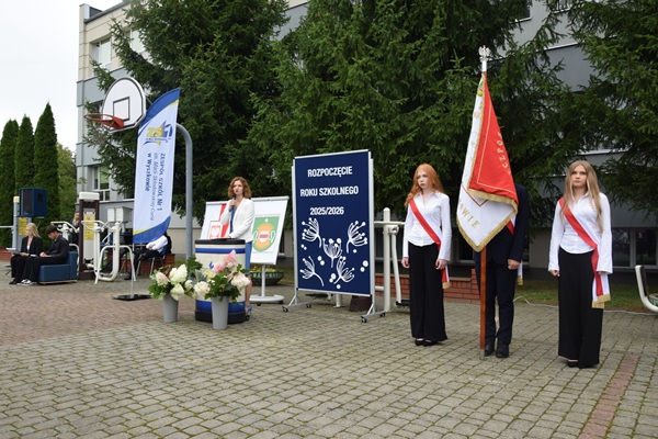 Ikona do artykułu: Rozpoczęcie roku szkolnego 2025/2026 w Powiecie Wyszkowskim