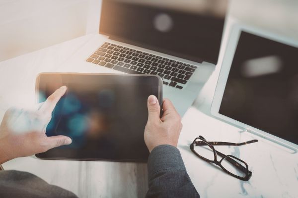 Ikona do artykułu: Nowoczesny sprzęt multimedialny trafił do szkół Powiatu Wyszkowskiego