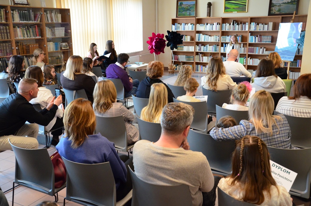 warszawska syrenka powiat 24.JPG (301 KB)